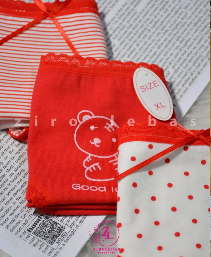 شورت نخی زنانه