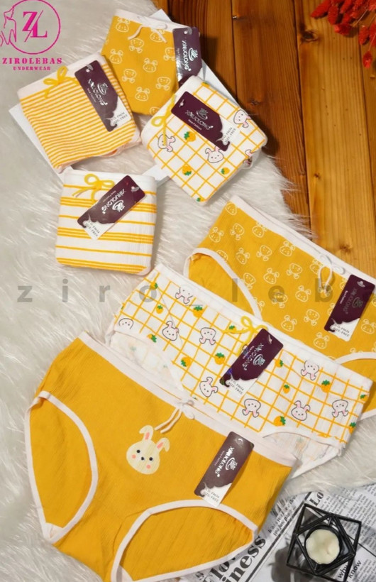 شورت دخترونه