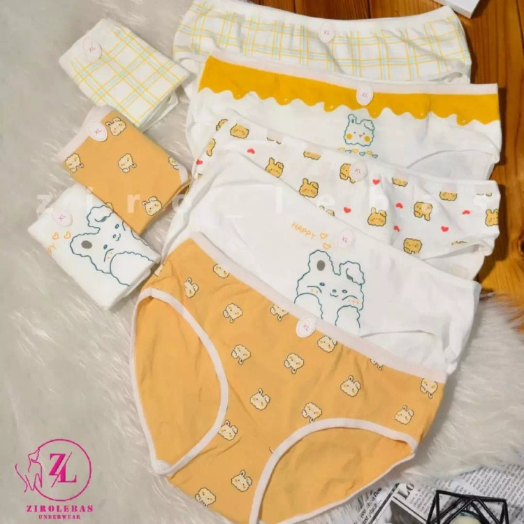 شورت دخترانه