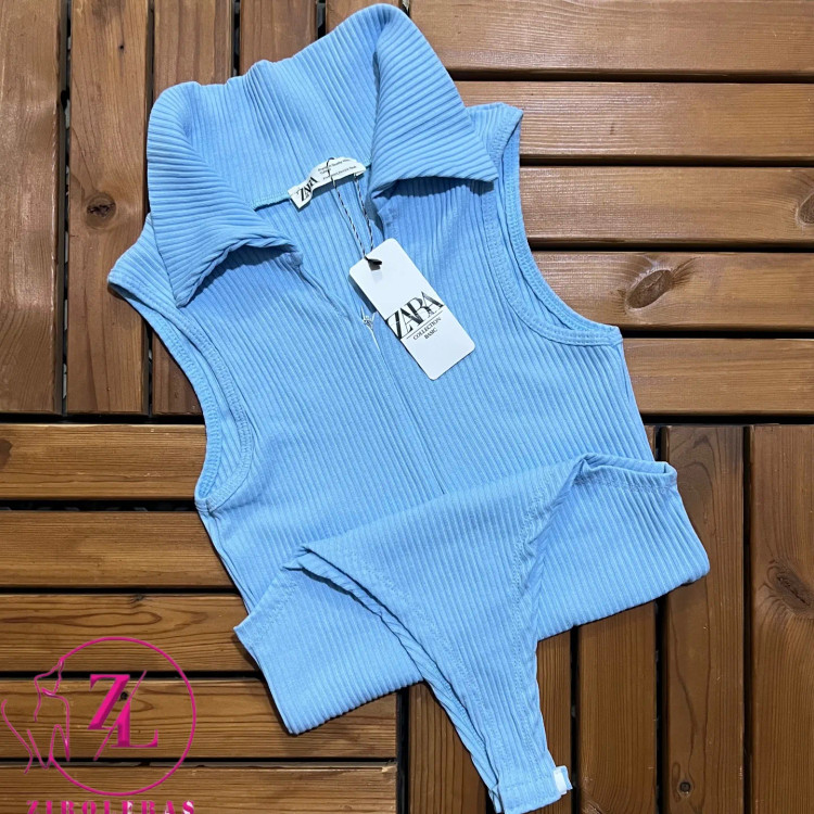 بادی یقه دار