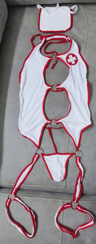 کاستوم پرستاری