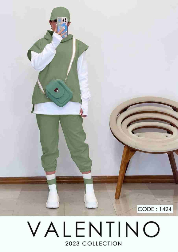 ست سه تیکه بلوز شلوار ژیله کلاهدار