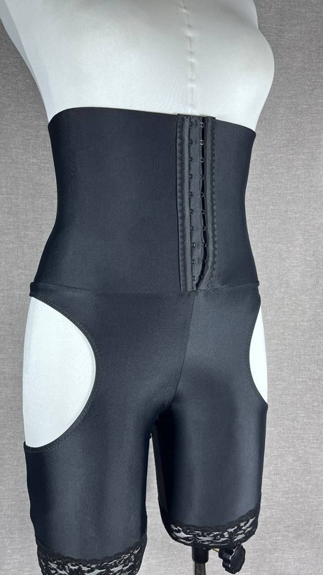 فرم دهنده باسن