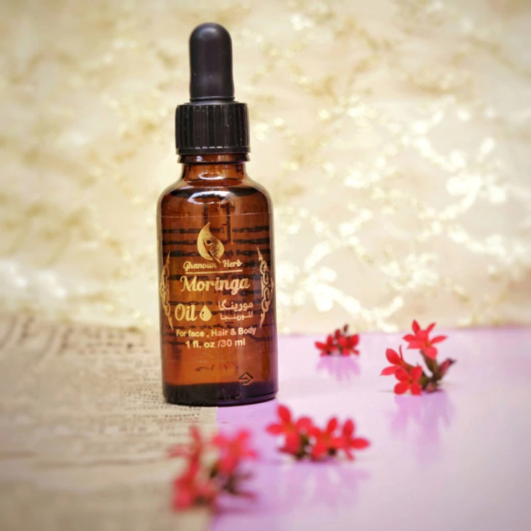 روغن پوست و مو مدل مورینگا حجم 30 میلی لیتر