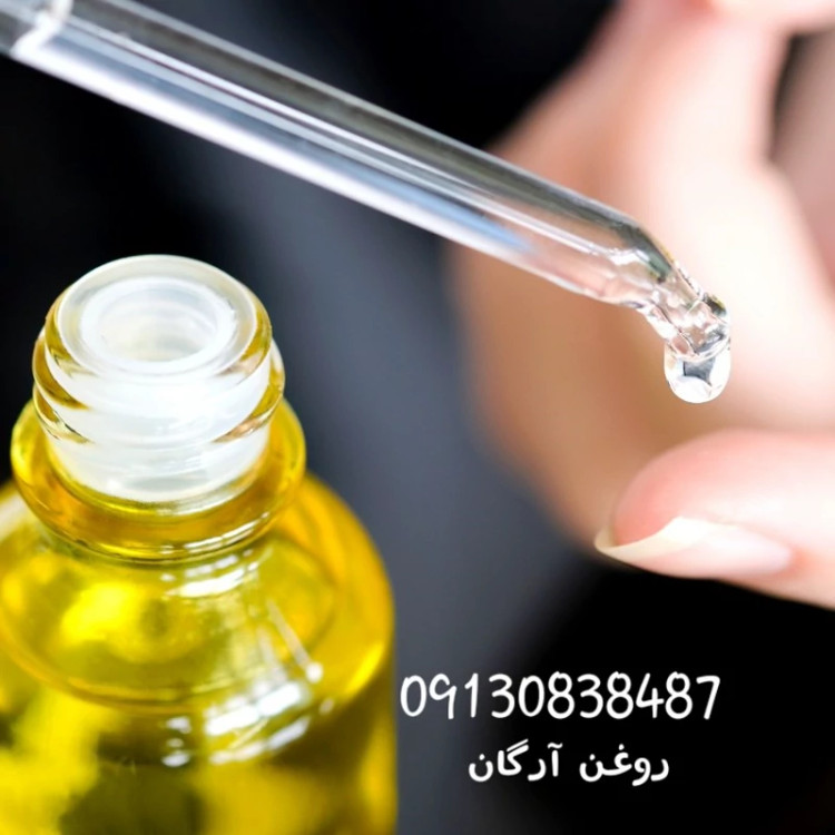 طرز استفاده از روغن آرگان برای رفع موخوره و خشکی مو