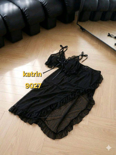 ست لباس خواب فانتزی بلند مشکی KATRIN
