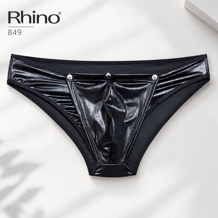 نمای جلویی و فرم استاندارد شورت مردانه چرم برند Rhino کد 849 روی زمینه روشن